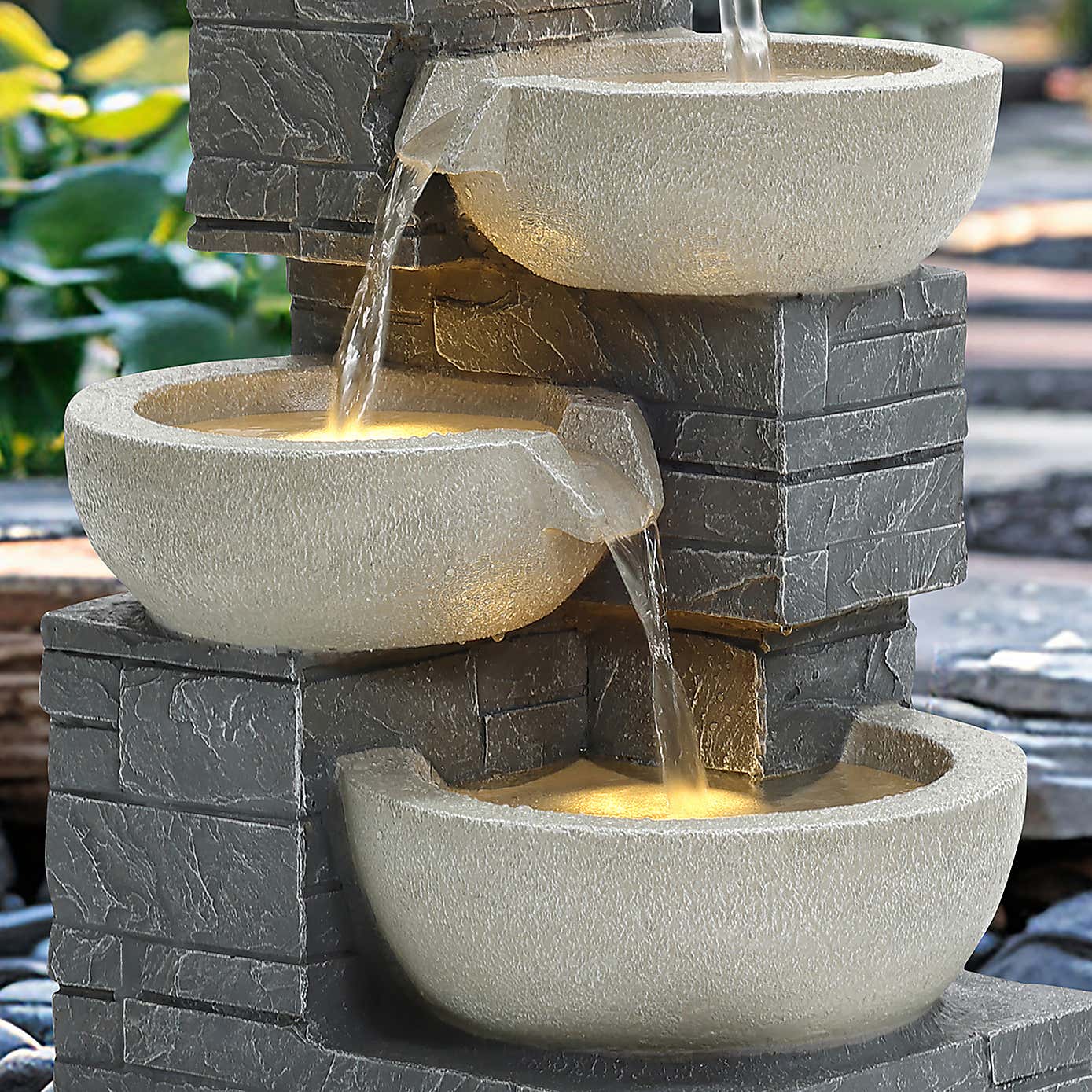 Carousel zoom image position 3 of 6