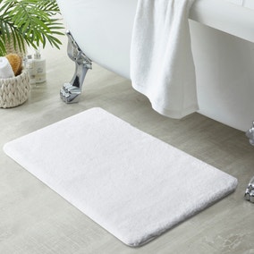 Luxuriously Soft Anti-Bacterial Memory Foam White Bath Mat