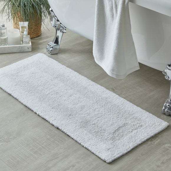 long white bathroom rug