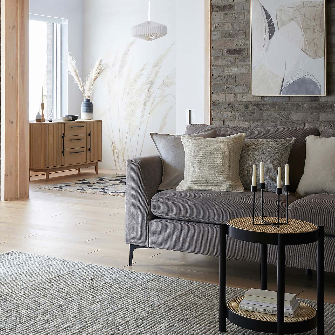 Carousel zoom image position 3 of 6