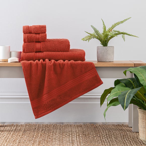 Dunelm Long-Lasting Red 90x170cm Chilli Egyptian Cotton Towel Conscious Choice