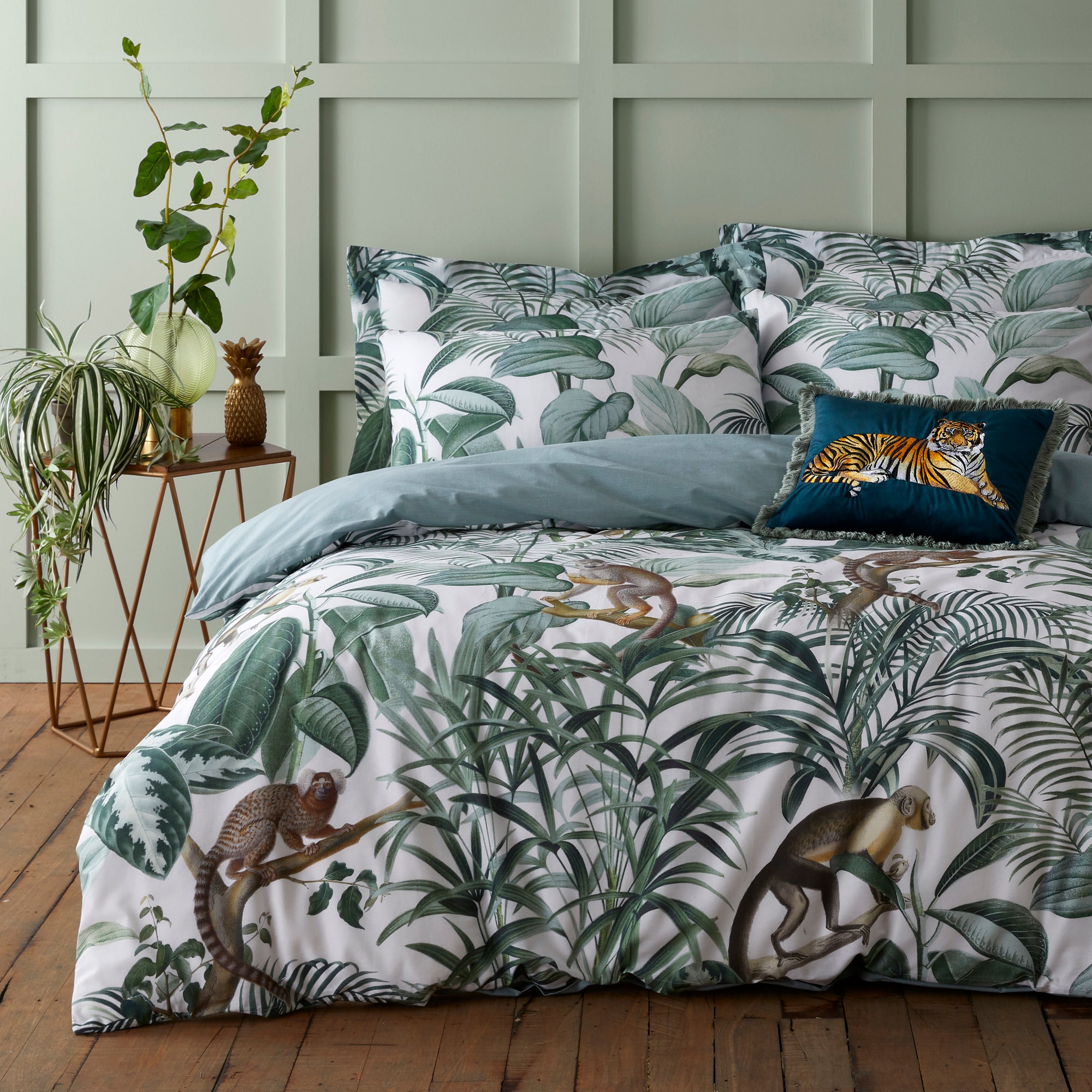 Photo of Jungle green 100 cotton reversible duvet cover and pillowcase set green- white and brown