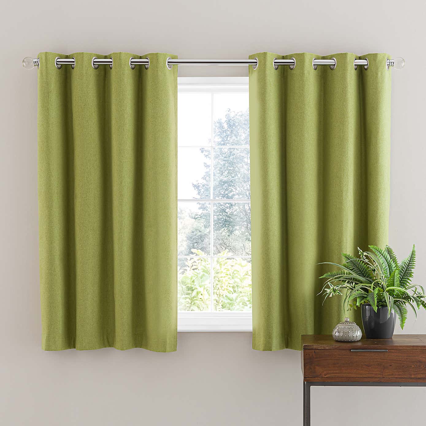 Carousel zoom image position 4 of 6