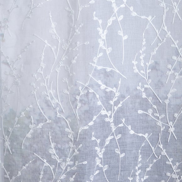 Carousel navigation image position 3 of 6