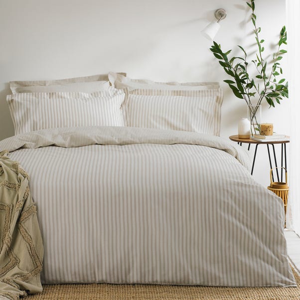 The Linen Yard Hebden Reversible 100% Cotton Natural Duvet Cover and Pillowcase Set image 1 of 3