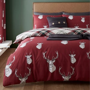 Catherine Lansfield Munro Stag Reversible Duvet Cover And Pillowcase Set