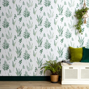 Fern Green Wallpaper | Dunelm