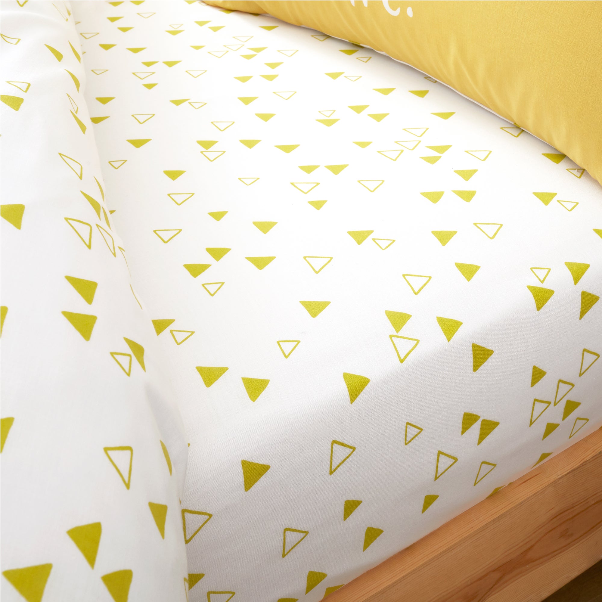 Photos - Bed Linen Catherine Lansfield Geometric Yellow Fitted Sheet Yellow 