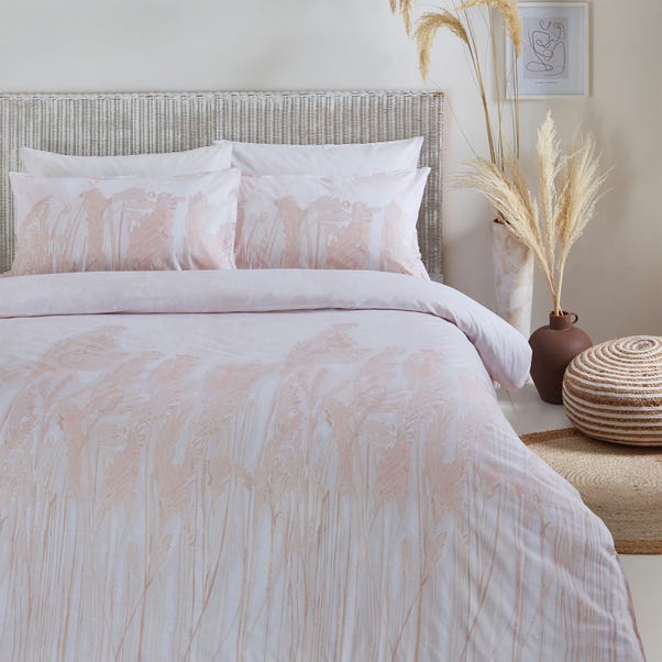 The Linen Yard Pampas Grass Blush 100% Cotton Reversible Duvet Cover and Pillowcase Set image 1 of 2
