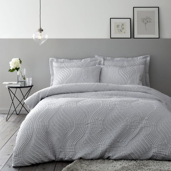 Romilly Wave Luxe Pinsonic Silver Duvet Cover and Pillowcase Set  undefined
