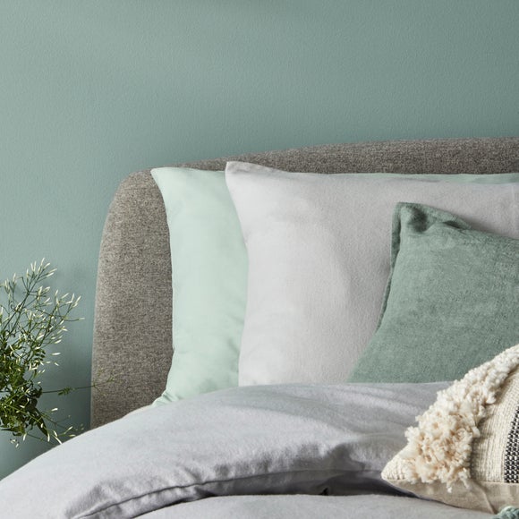 Carousel navigation image position 7 of 9