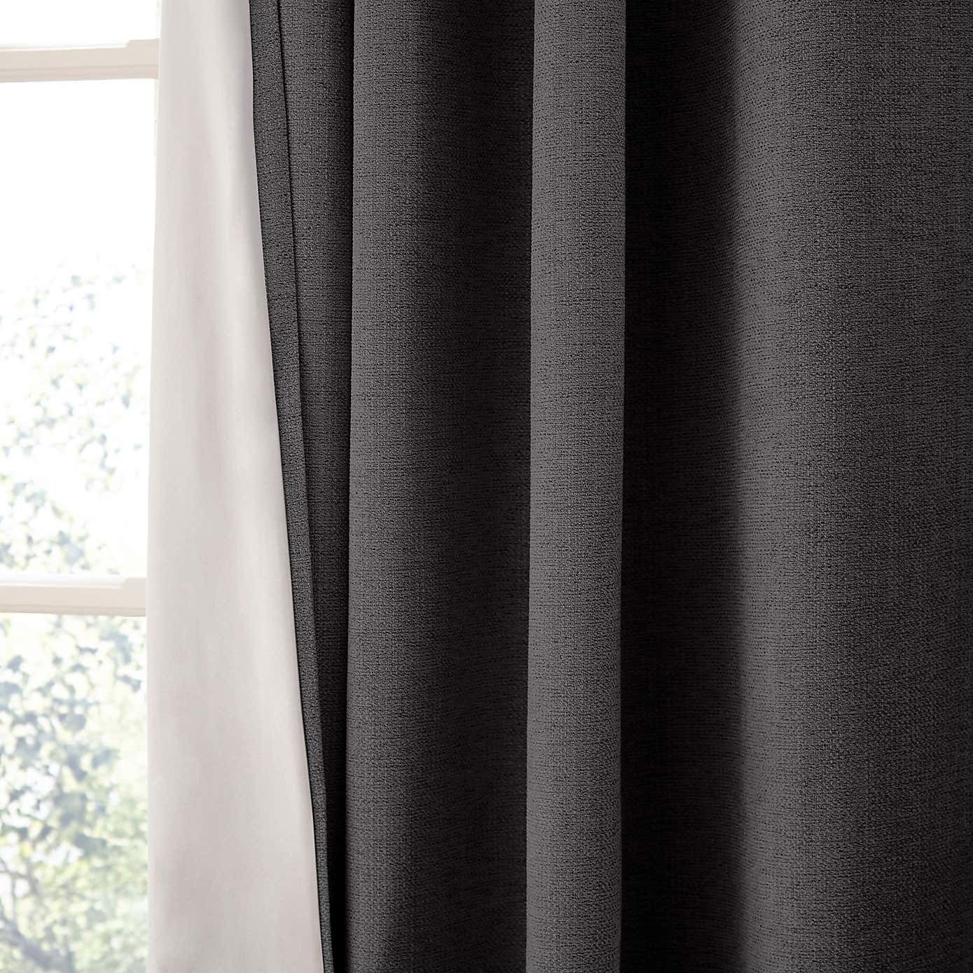 Carousel zoom image position 3 of 6