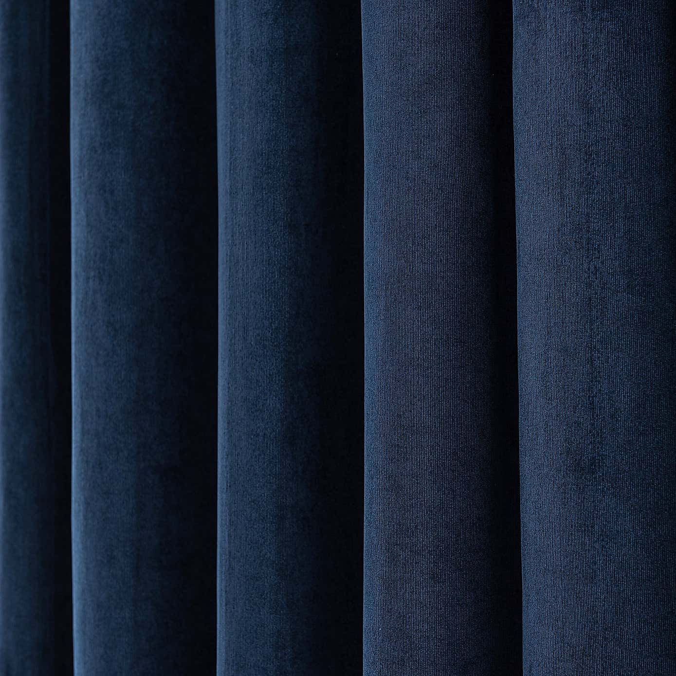 Carousel zoom image position 3 of 6