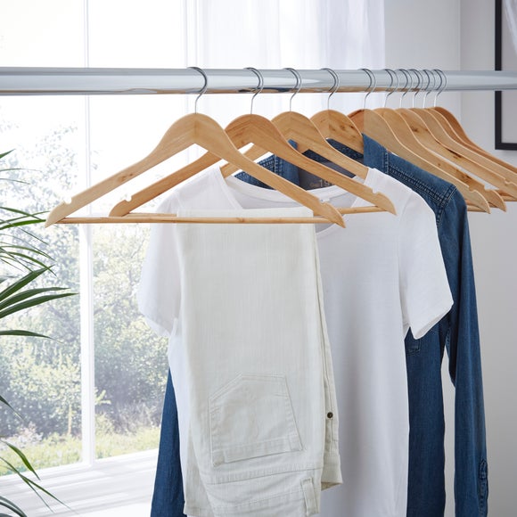 Wooden Hanger s 10 Pack in Shipper Dunelm