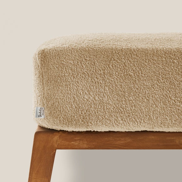 Carousel navigation image position 2 of 3