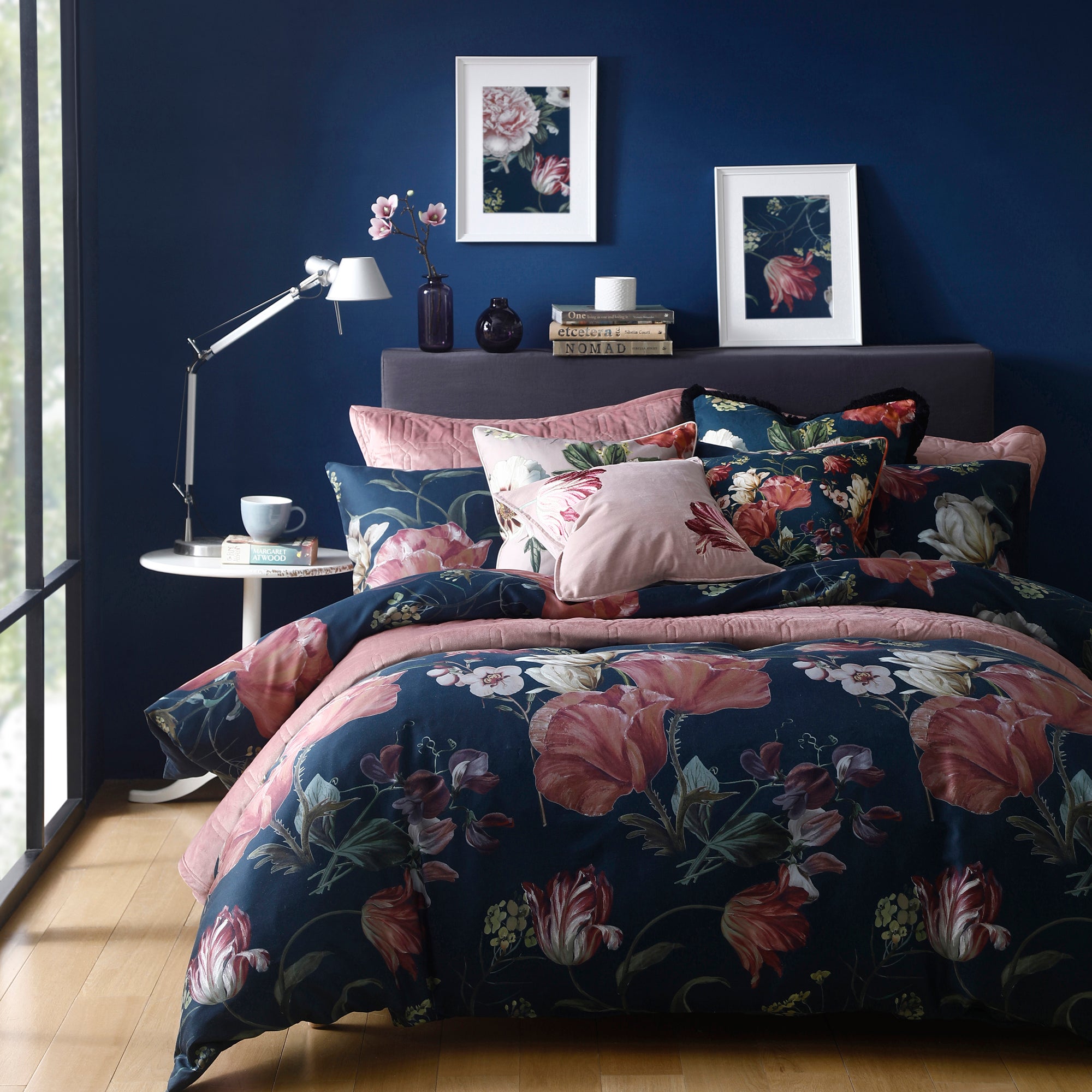 Larabella Floral Navy and Pink 100% Cotton Sateen Duvet Cover and Pillowcase Set Navy Blue/Pink/Green
