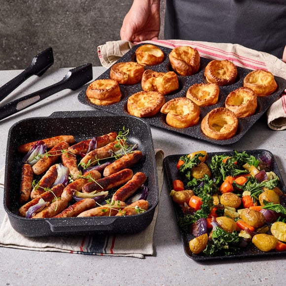 Click to view product details and reviews for Neverstick Non Stick Aluminium Roaster 32cm.