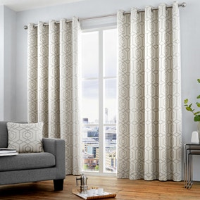 Curtina Camberwell Silver Eyelet Curtains