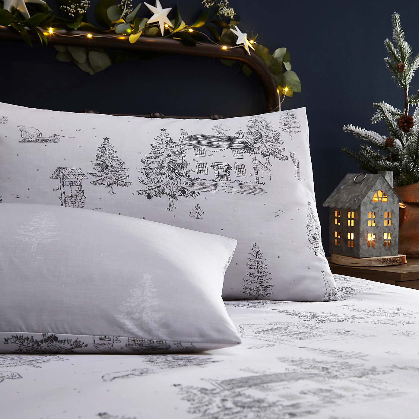 Carousel zoom image position 3 of 3