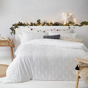 furn. Tufted Tree Snow Duvet Cover and Pillowcase Set