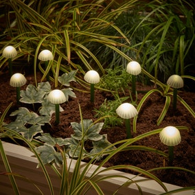 10 Solar Mushroom String Lights