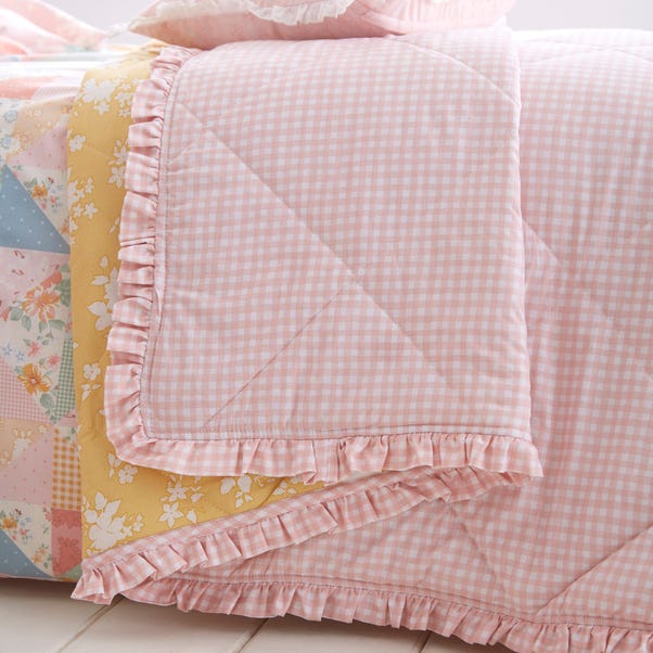 Country Patchwork Ruffle Gingham Bedspread | Dunelm