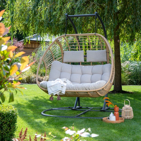 Garden swing sun discount loungers