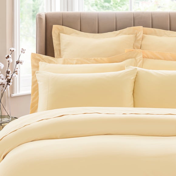 dorma plain bedding