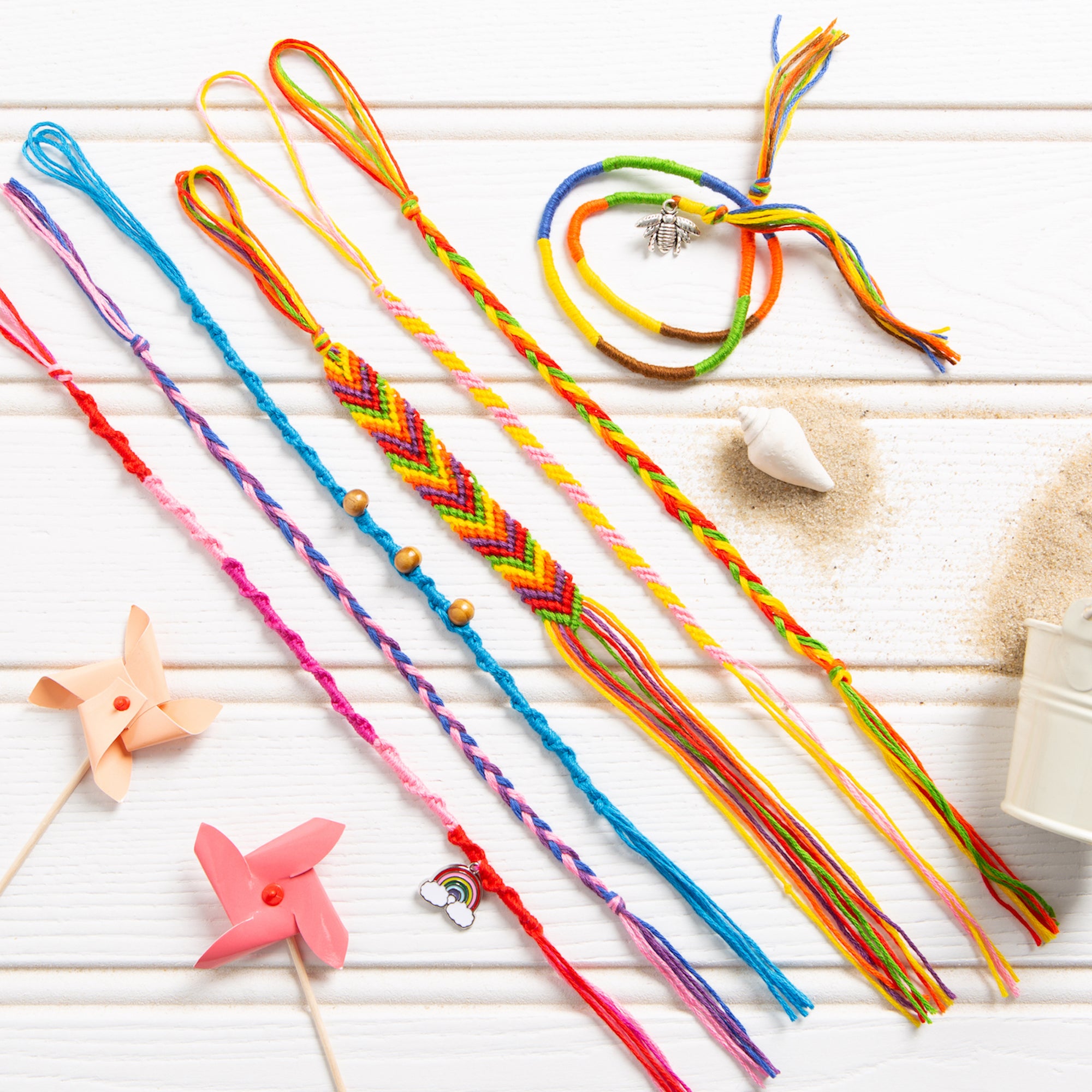 Make Your Own Friendship Bracelet Kit, Kumihimo Disk, DIY Bracelets, Kids  Party Activities, Crafts for Kids 