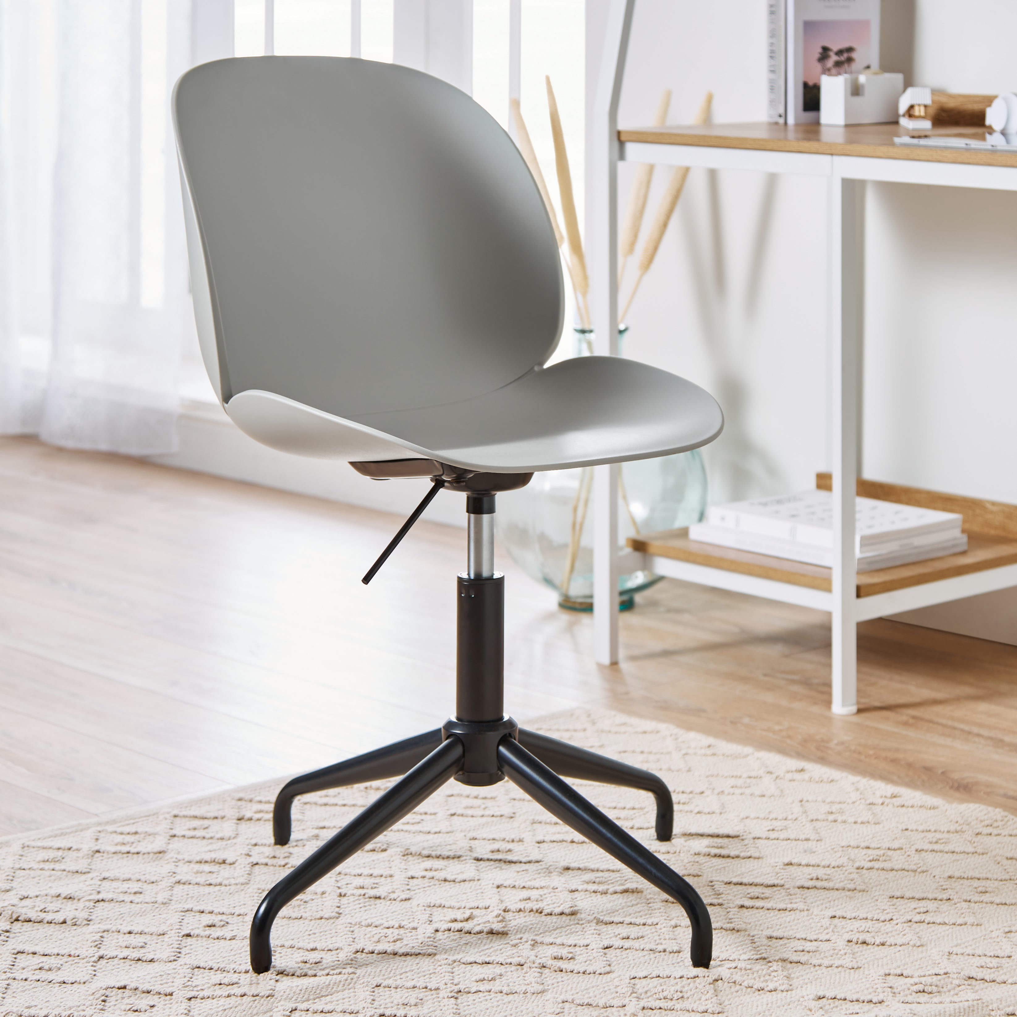 Walter Fixed Based Office Chair Grey
