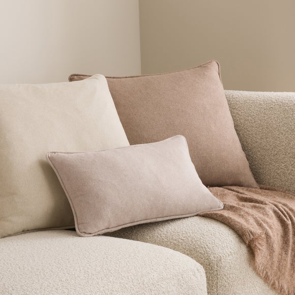 Carousel navigation image position 4 of 5