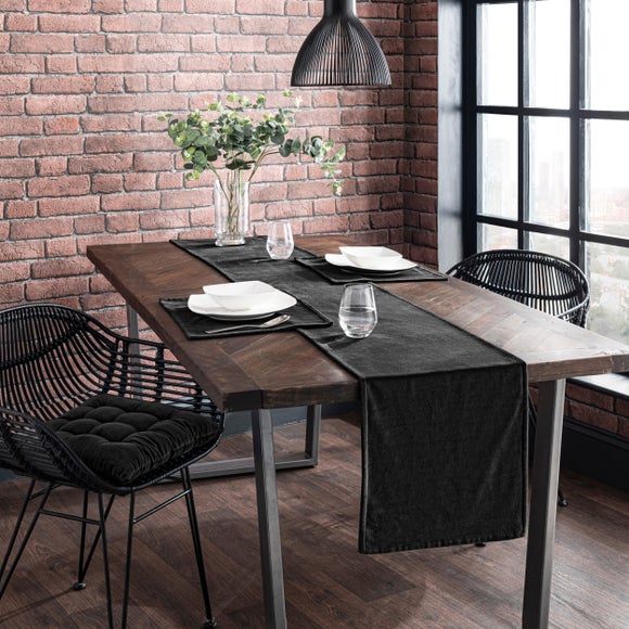 Carousel navigation image position 2 of 3