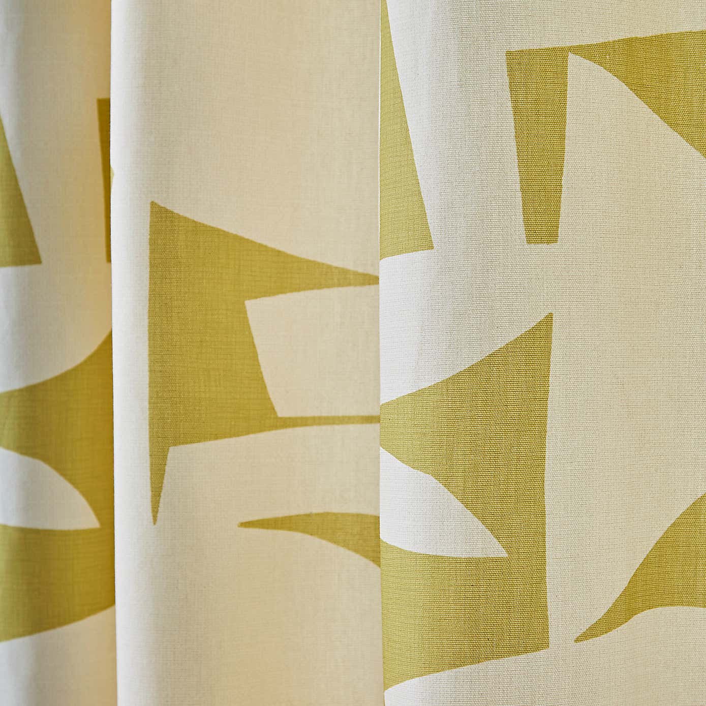 Carousel zoom image position 3 of 5