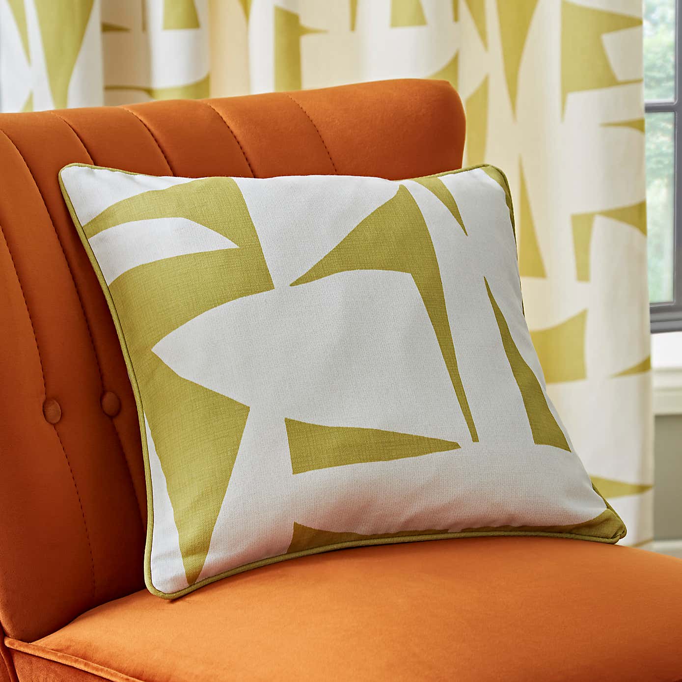 Carousel zoom image position 4 of 5