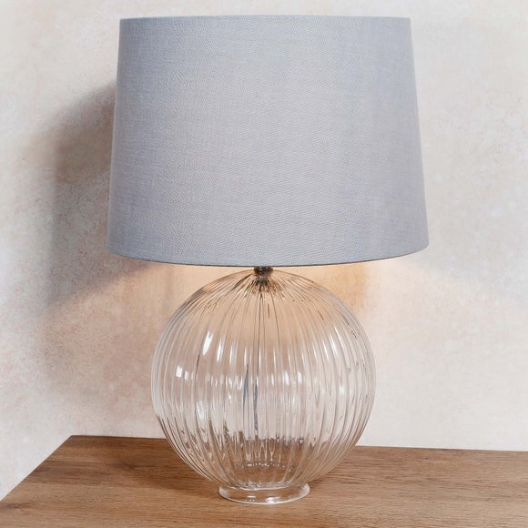 faceted porcelain table lamp