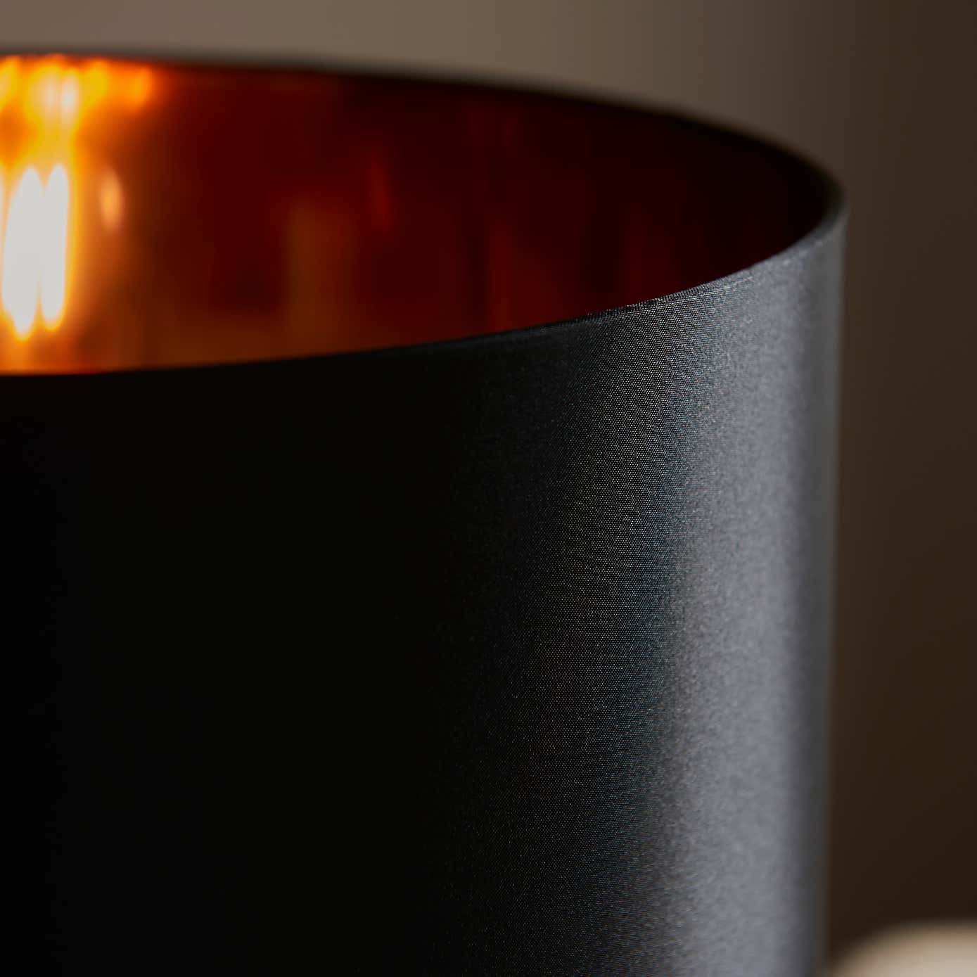 Carousel zoom image position 6 of 9