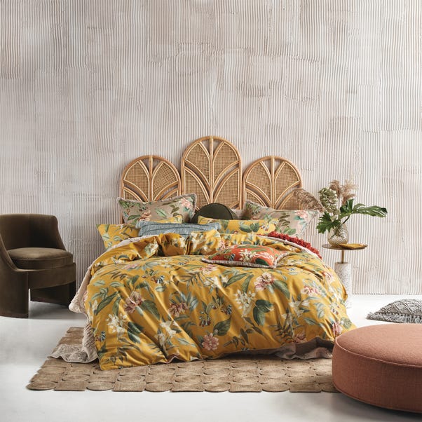 Linen House Anastacia 100% Cotton Duvet Cover and Pillowcase Set image 1 of 3