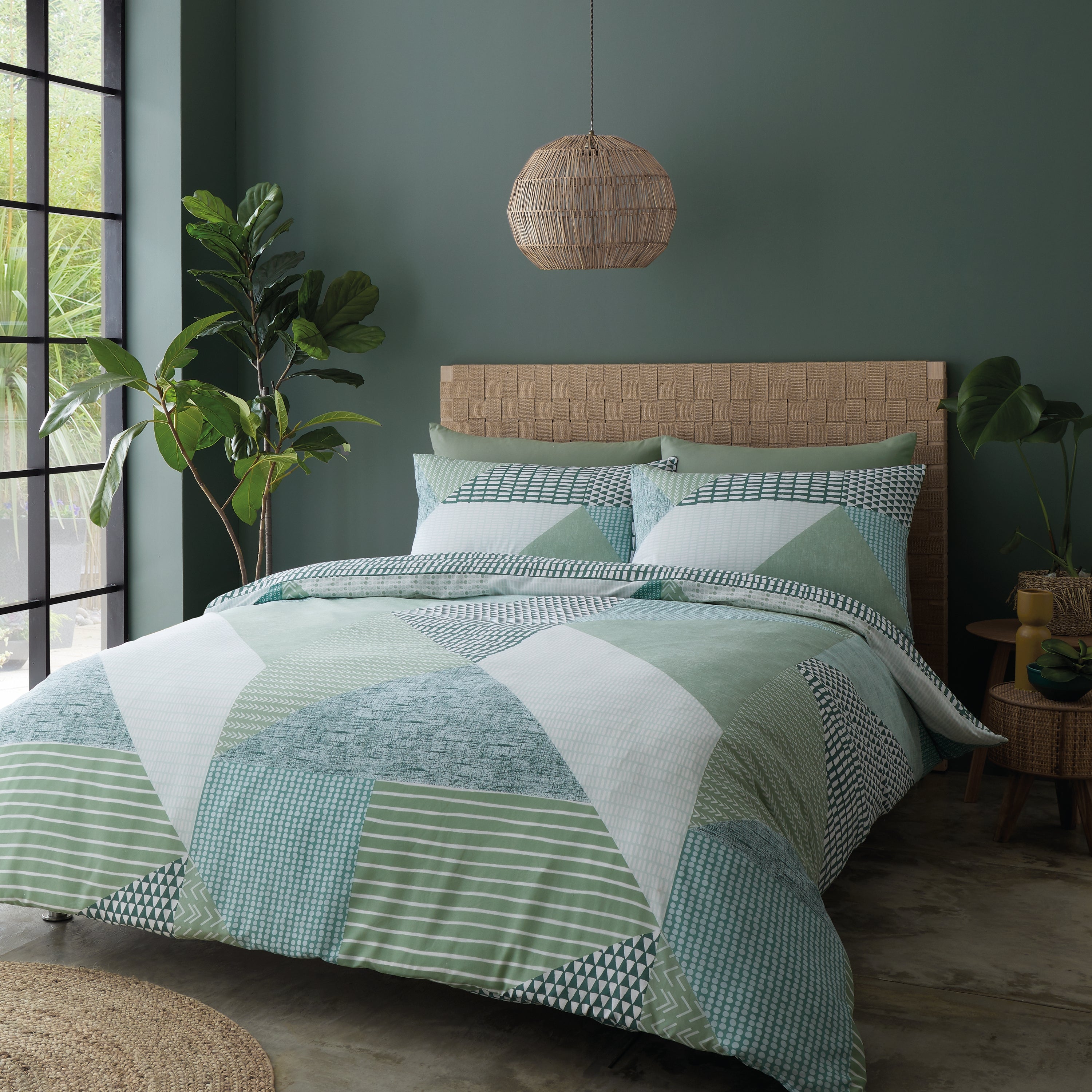 Catherine Lansfield Larsson Geo Green Duvet Cover and Pillowcase
