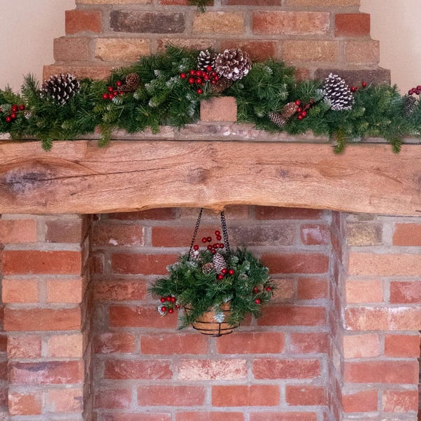 6ft Frosted Berry Mantel Swag Green