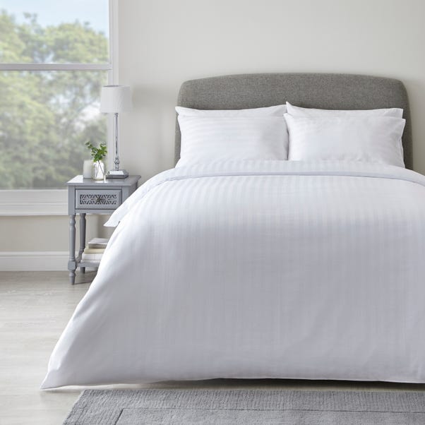 Hotel Cotton Sateen 300 Thread Count Duvet Cover and Pillowcase Set