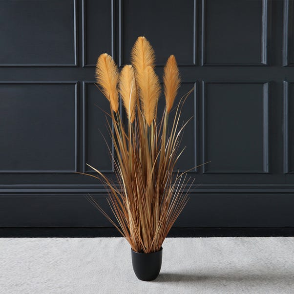 Artificial Brown Pampas Grass in Black Plant Pot image 1 of 1