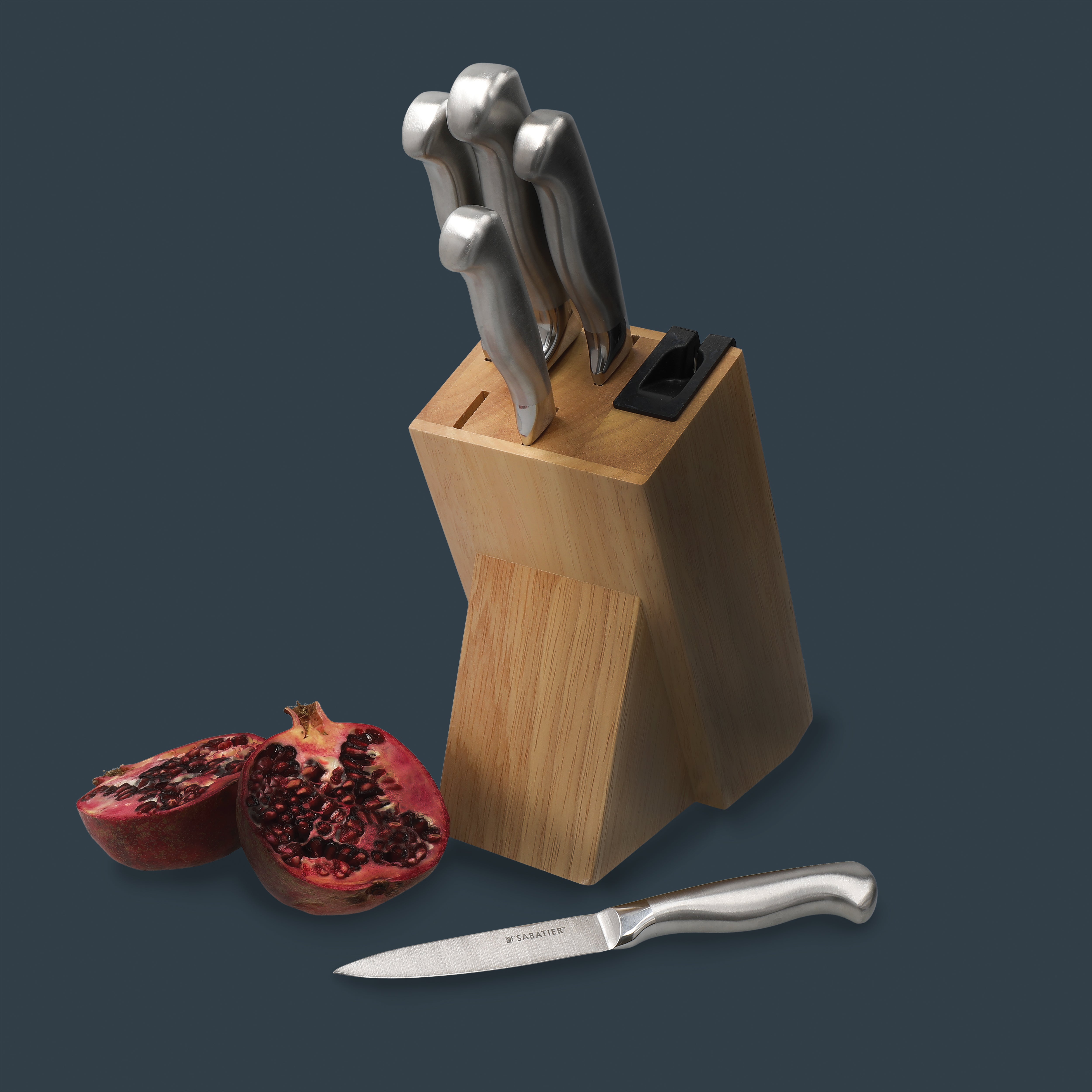 Sabatier Professional 5 Piece Kitchen Knife Set & Oak Knife Block