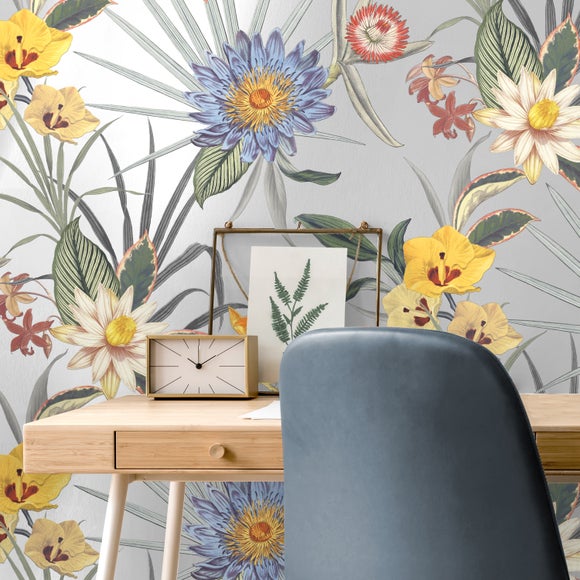 Carousel navigation image position 6 of 8