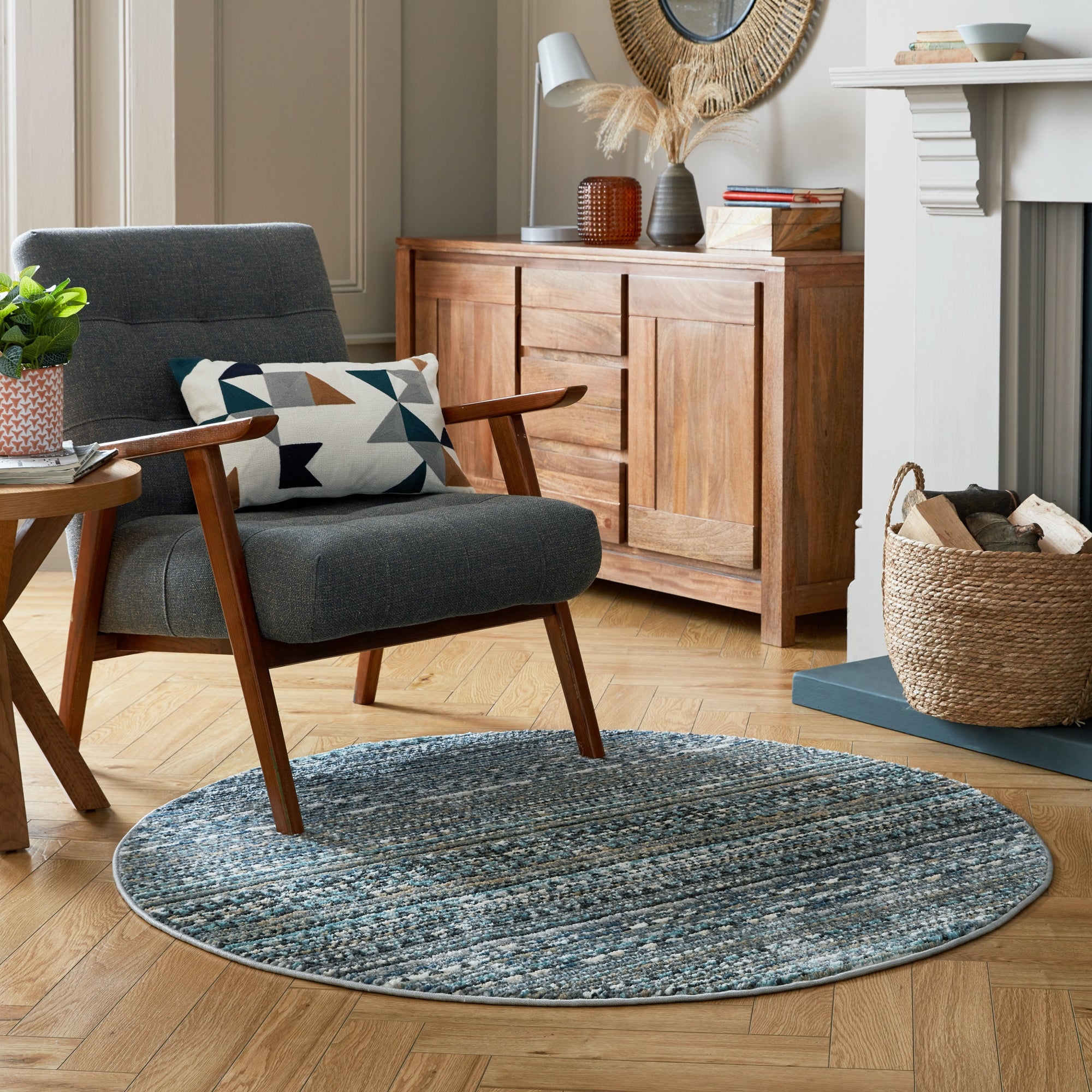 Parker Round Rug Bluegreen