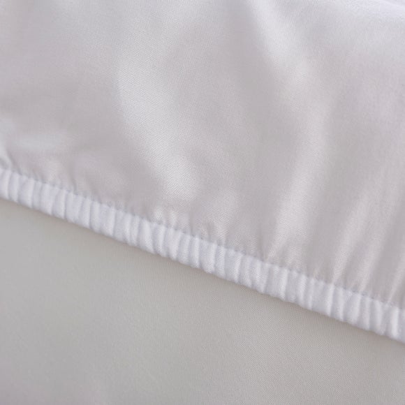 Super Soft Mibcrofibre 28cm Fitted Sheet Dunelm