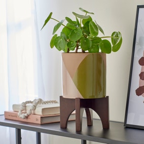 Elements Sculpted Green Plant Pot on Stand