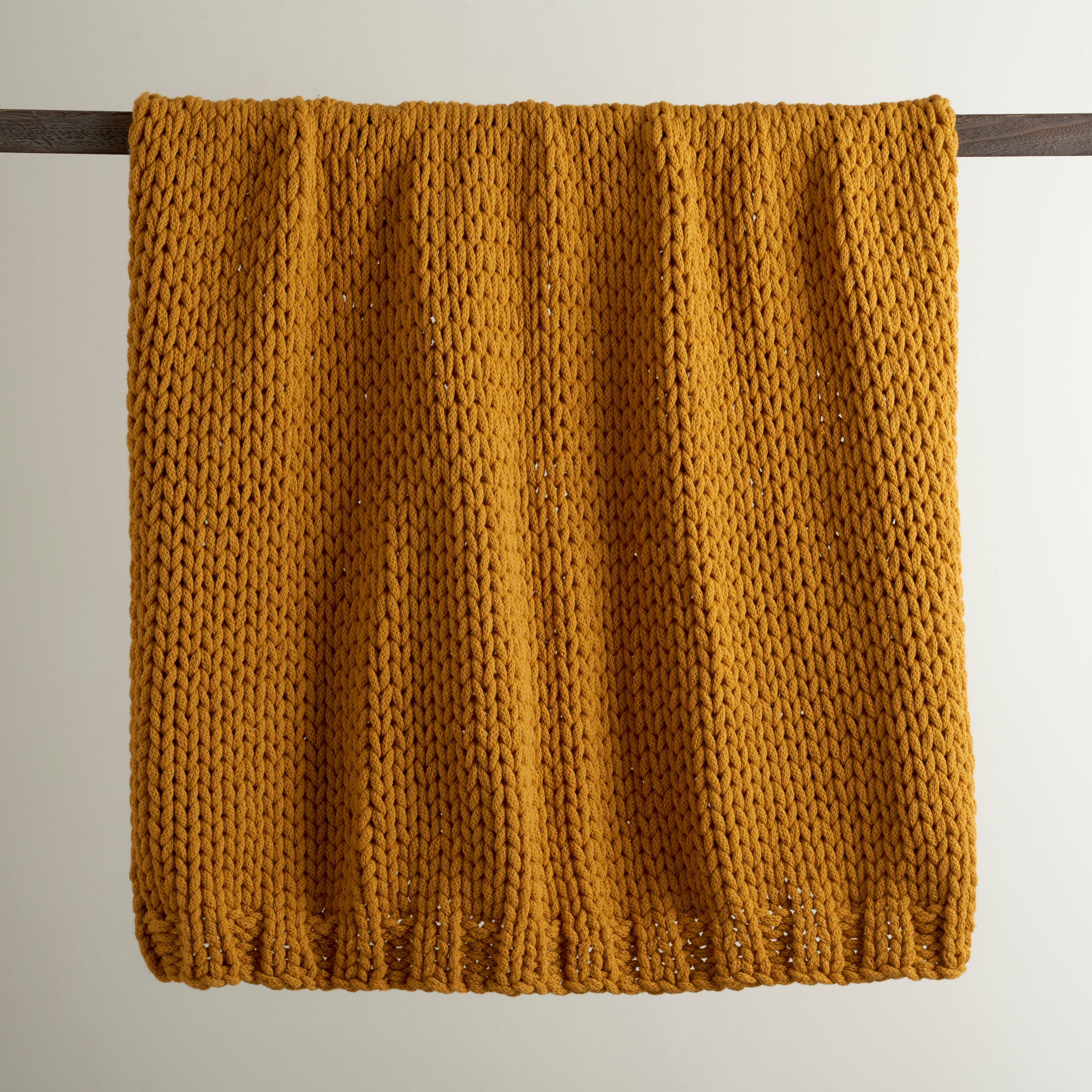 Chunky Knit Throw Yellow