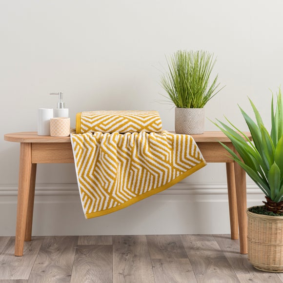 Dunelm bath online table