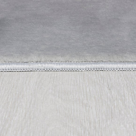 Carousel navigation image position 4 of 6