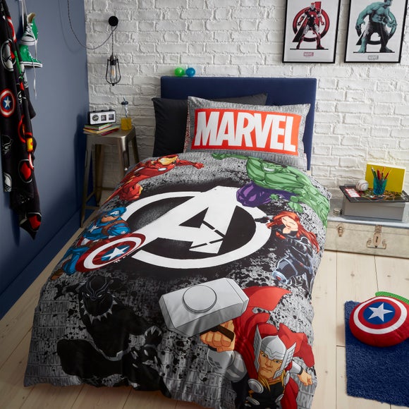 Marvel on sale comforter full